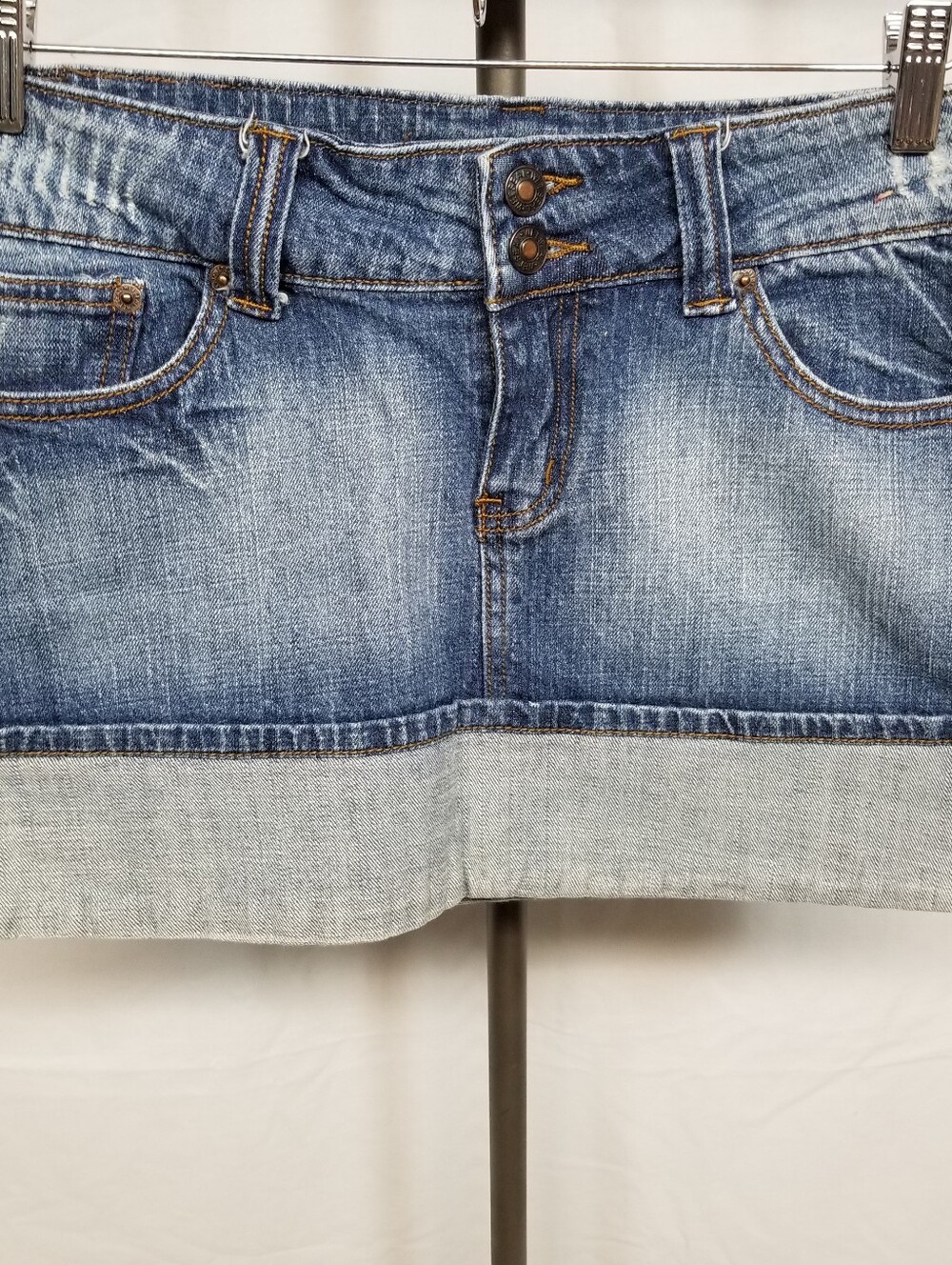 Wet Seal Retro Medium Wash Junior Size 9 Ultra Mini Low Rise Denim Skirt Cheeky